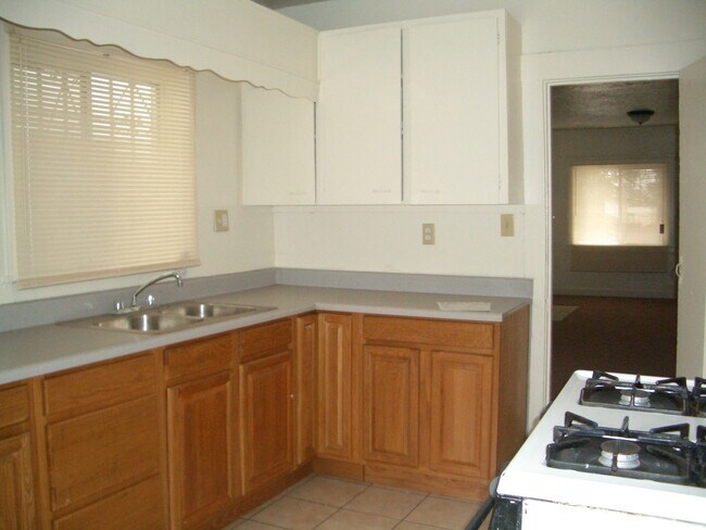 Foto del edificio - 1616 96th Ave