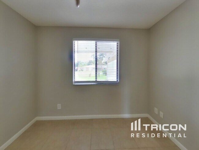Foto del edificio - 5726 Springhaven Dr