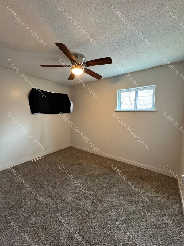 Building Photo - 1409 W Downey Ave