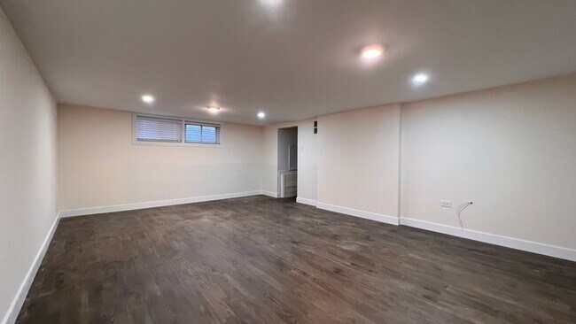 Building Photo - 46198 Princess Ave