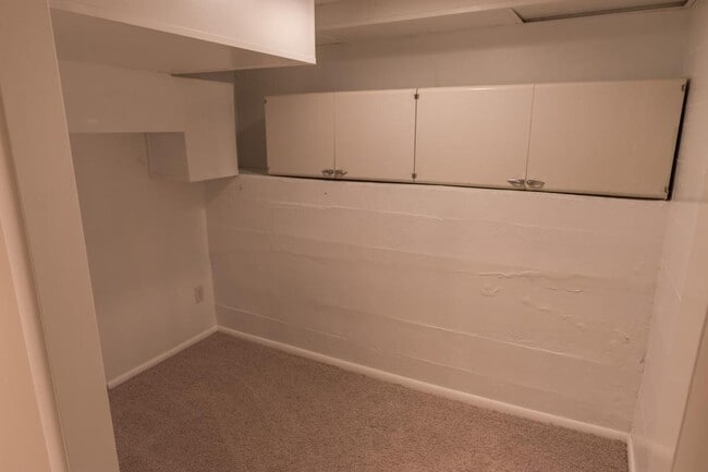 Building Photo - 5886 S Utahna Dr