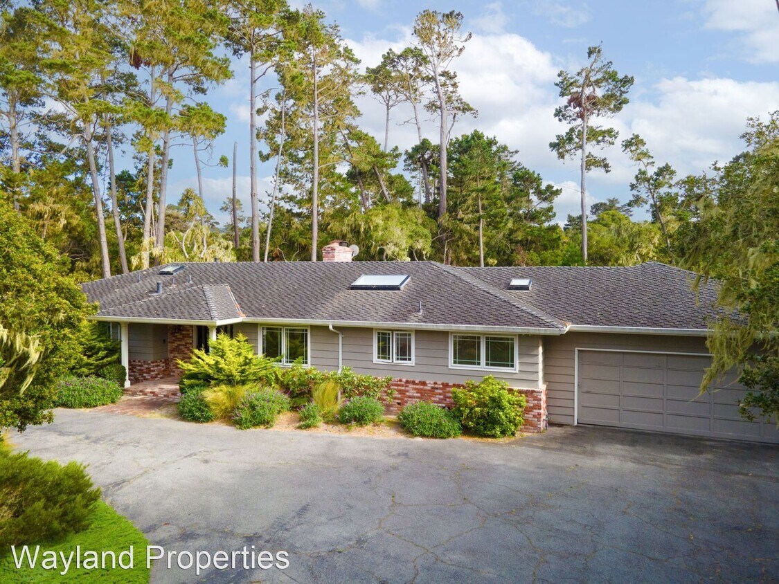 Primary Photo - 4 br, 3.5 bath House - 2833 Paradise Park Rd