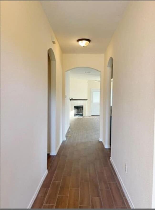 Building Photo - 18208 Maxa Dr