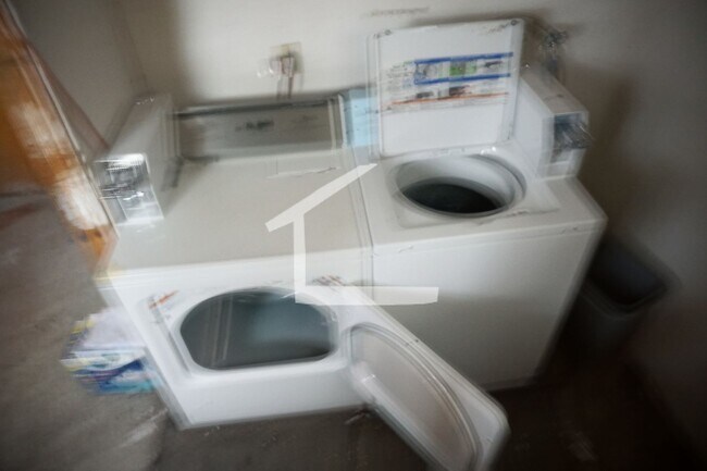 Building Photo - Brainerd 4 Bed