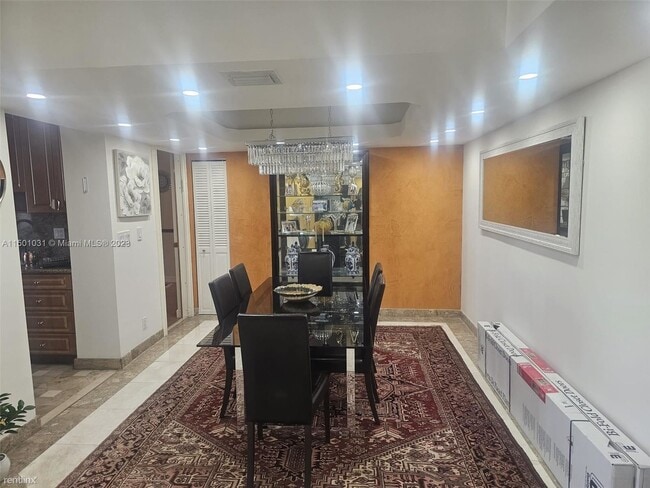 Building Photo - 3 br, 2.5 bath House - 18181 NE 31st Ct Ap...