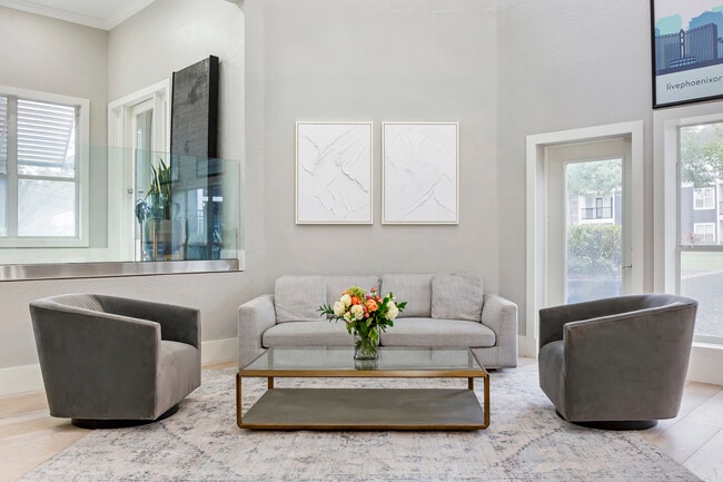 Clubhouse Lounge Area - The Phoenix Orlando Apartments