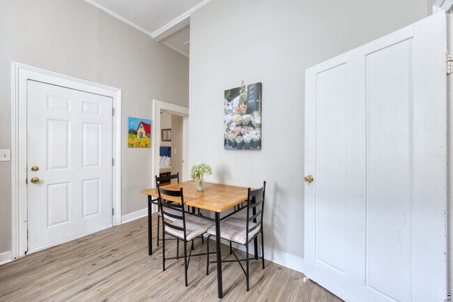 Foto del edificio - 707 2nd Ave