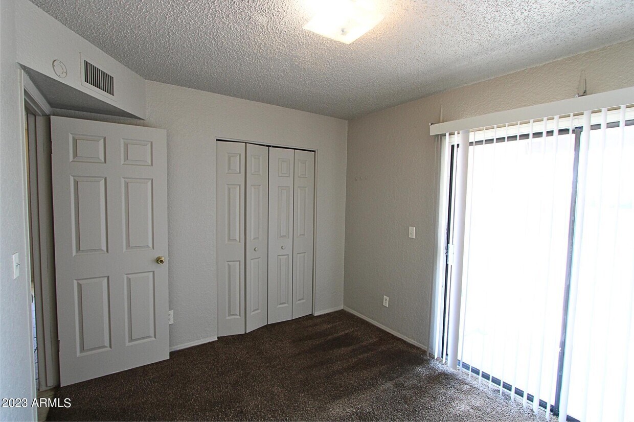 4541 E Caballero Cir Unit 1, Mesa, AZ 85205 Room for Rent in Mesa, AZ