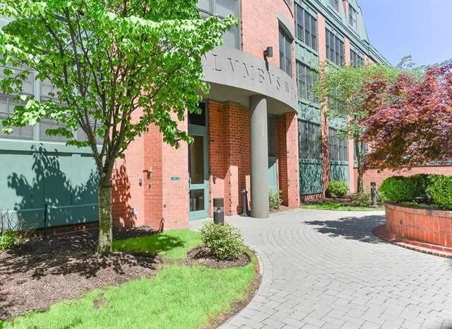 Foto principal - 400 9th St