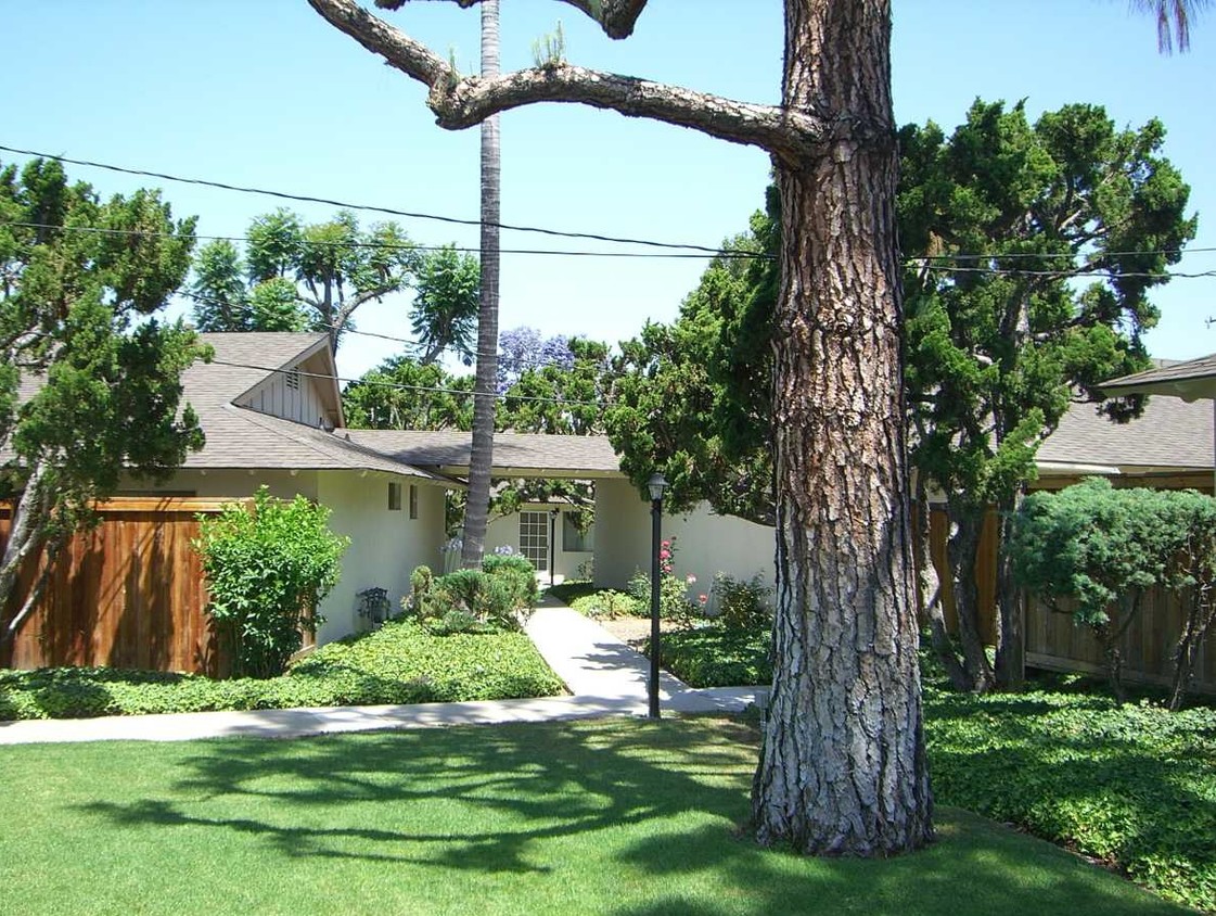 Foto principal - Eastridge Terrace Apartments