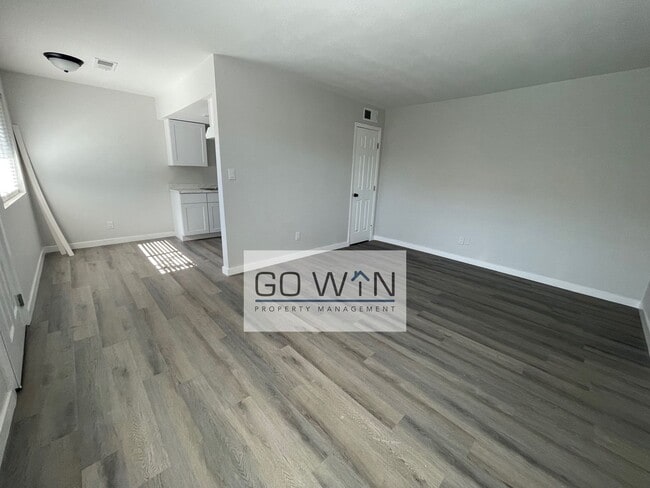 Photo - 40 E Ingram St Apartment