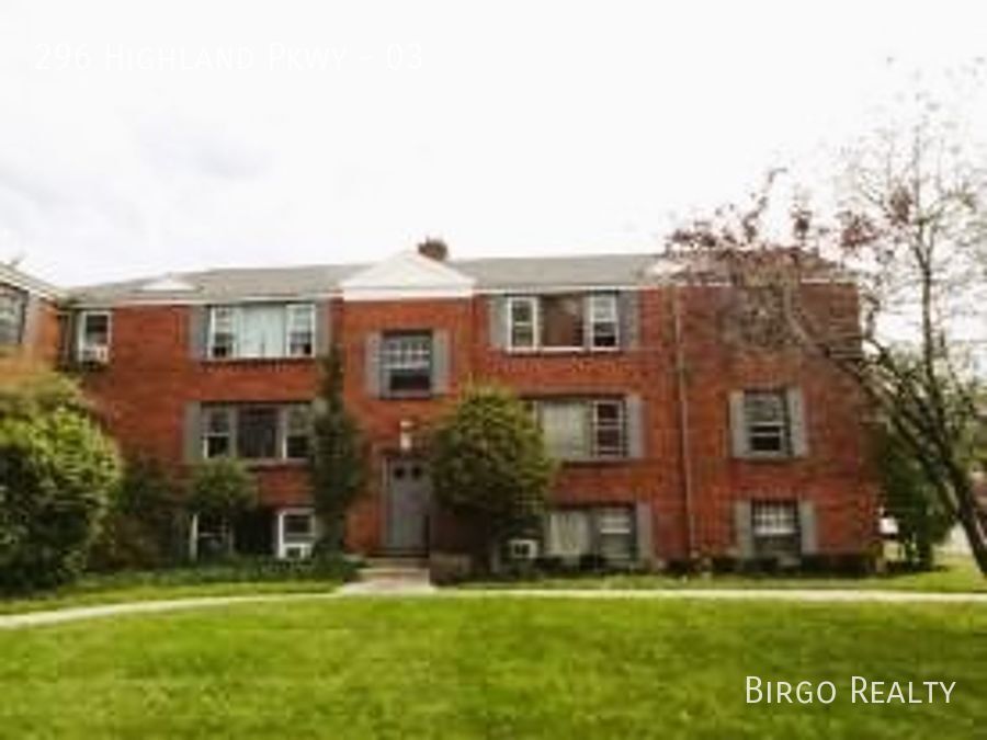 296 Highland Pkwy Unit 03, Buffalo, NY 14223 Room for Rent in Buffalo