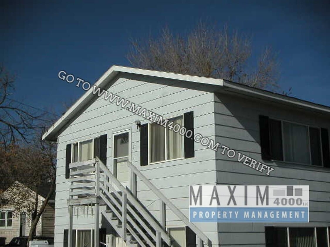 Photo - 2441 BUNTING AVENUE