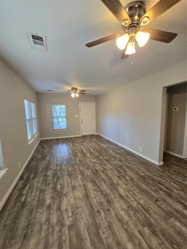 Foto del edificio - 511 S Roosevelt Ave