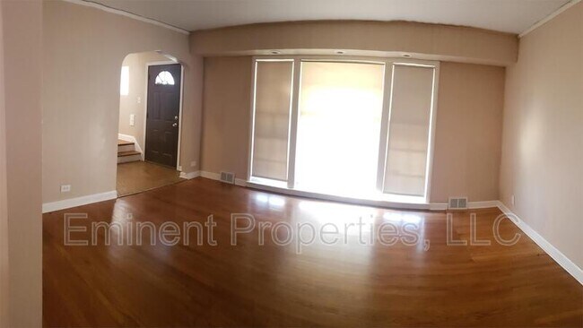 Foto del edificio - 11353 S Emerald Ave