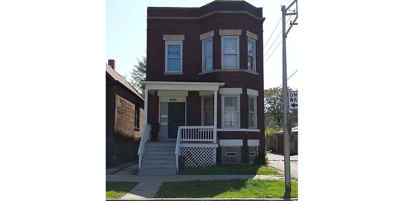 Primary Photo - 6643 S Laflin St