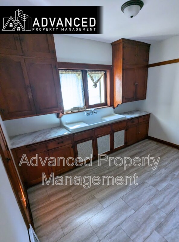 Foto del edificio - 3725 S Clement Ave