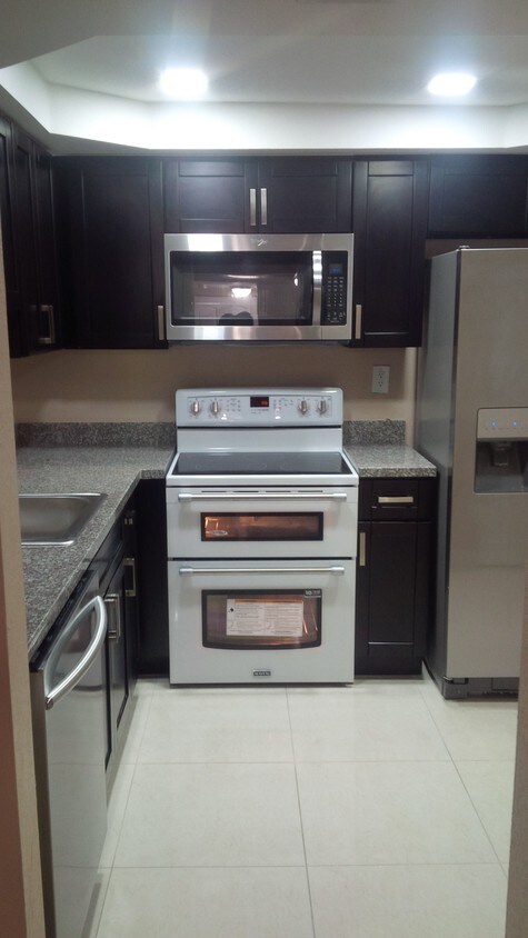 Primary Photo - 3581 SW 117th Ave