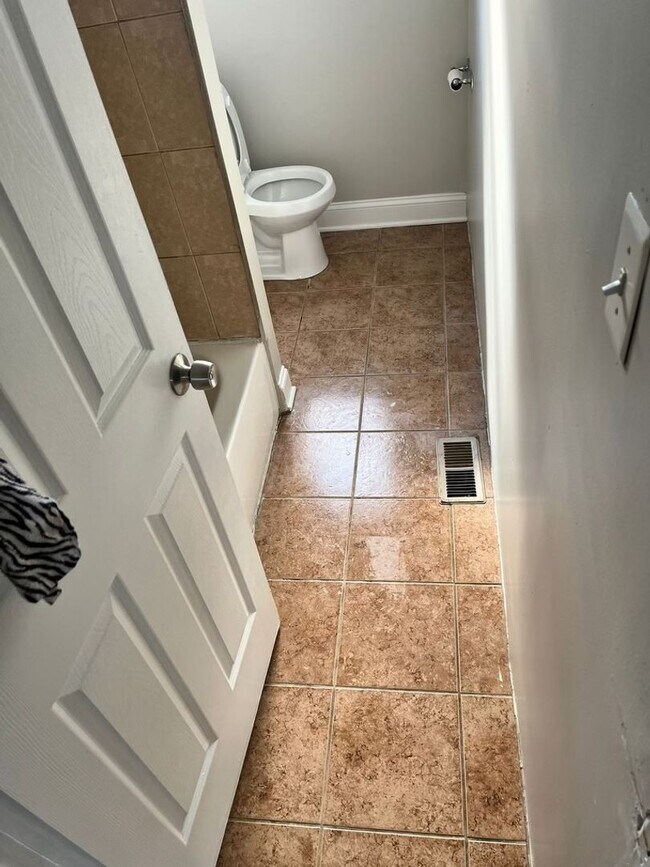 Foto del edificio - 414 N Bouldin St