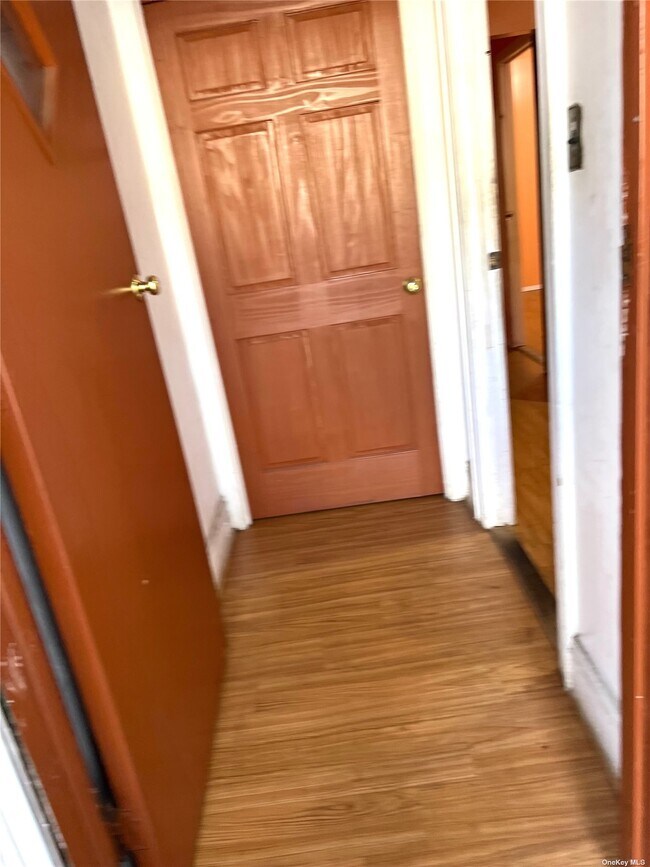 Foto del edificio - 97-30 75th St