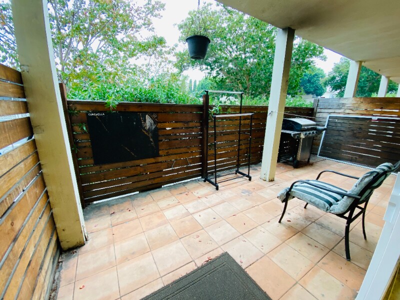 Foto principal - 2300 Oak St