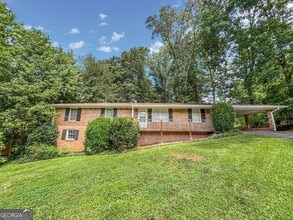 Building Photo - 1082 Amelia Dr SW