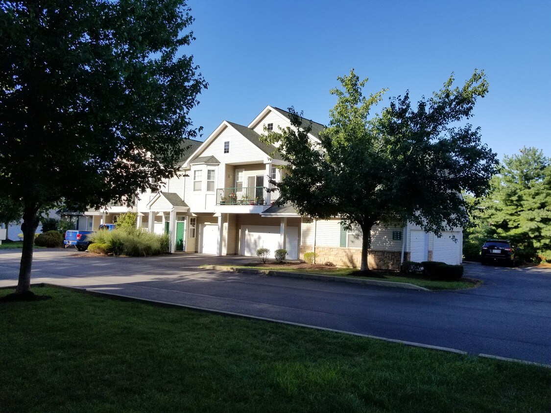 Property Front - 1311 Eagle Pointe Dr