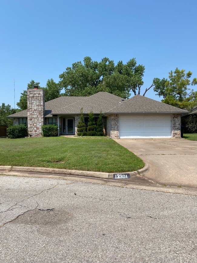 Building Photo - 13301 Red Canyon Rd