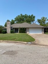 Building Photo - 13301 Red Canyon Rd