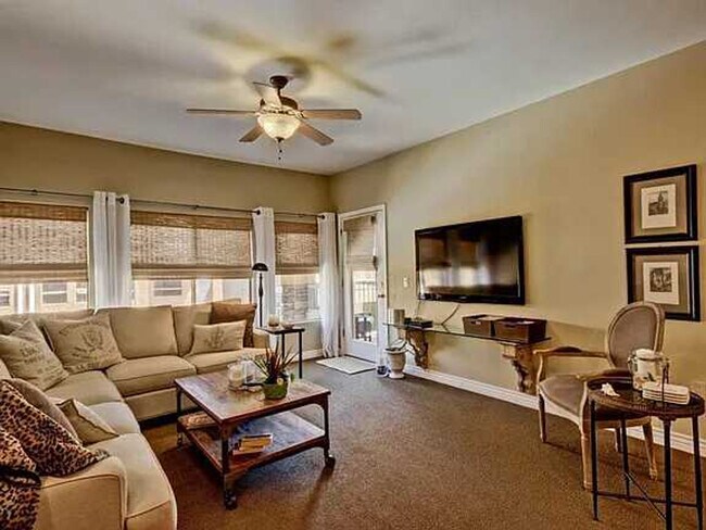 Building Photo - 5450 E Deer Valley Dr