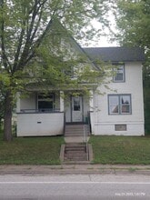 Building Photo - 4025 E Superior St