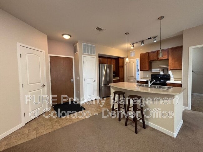 Building Photo - 13456 Via Varra