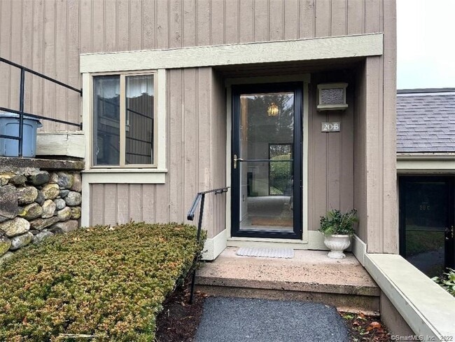 Building Photo - 20 Heritage Circle