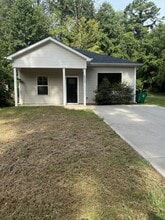 Building Photo - 2317 Kennesaw Dr