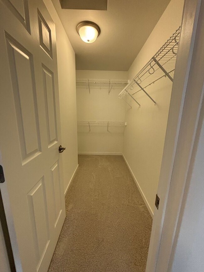 Foto del edificio - 3 Bed 3 Bath Townhome