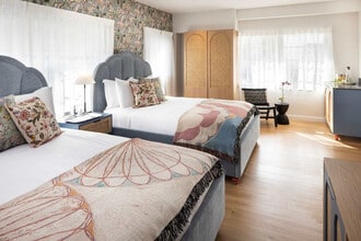 Building Photo - 1200 Ocean Dr