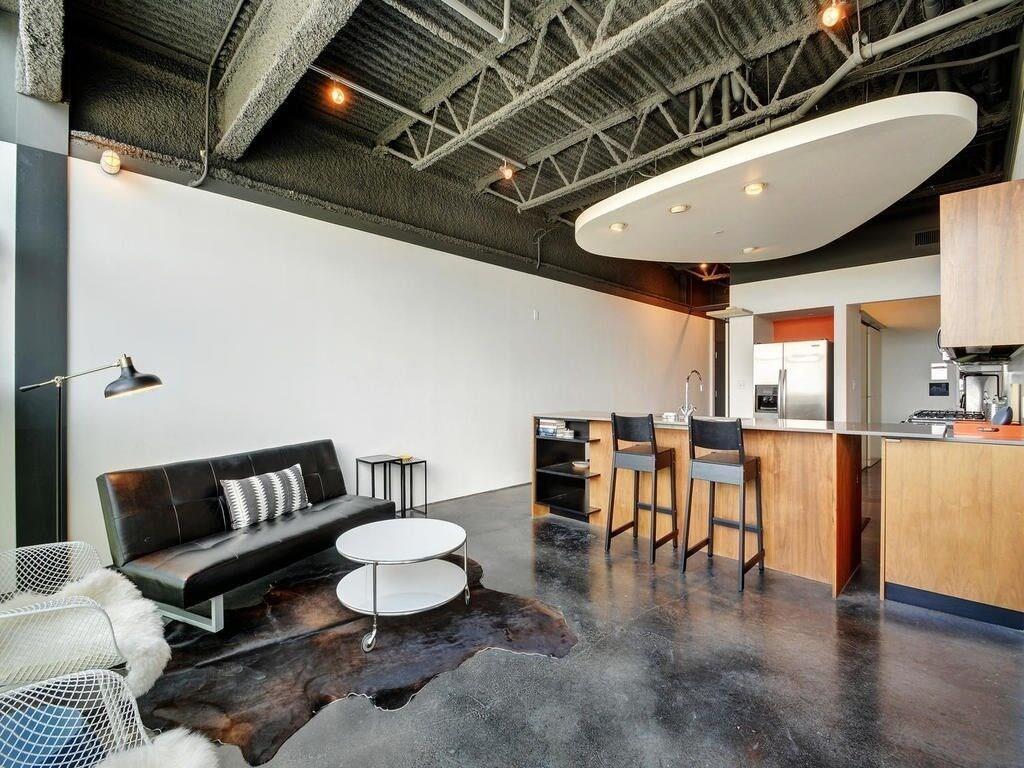 Foto principal - 601 Brushy St