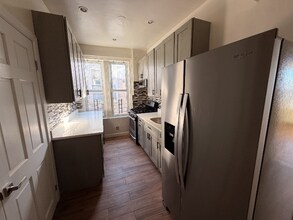 Building Photo - 3361 Fenton Ave