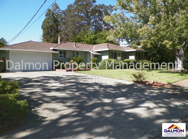 Primary Photo - 1431 Cambridge St