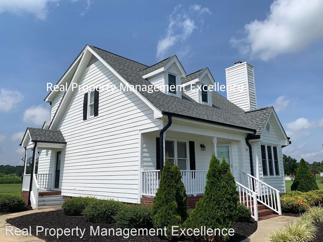 Primary Photo - 3 br, 2 bath House - 55 Lisa Dr.
