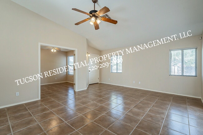 Foto del edificio - 7623 S Meadow Spring Way