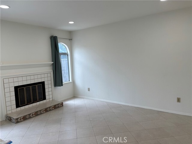 Building Photo - 3604 Meadowlark St