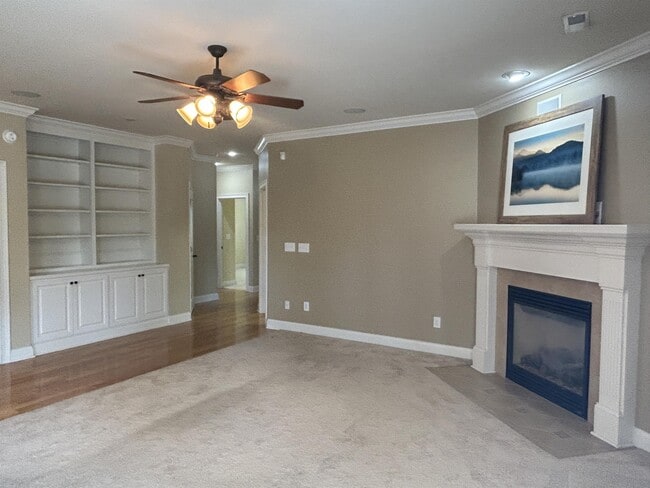 Building Photo - 107 Knollcrest Dr