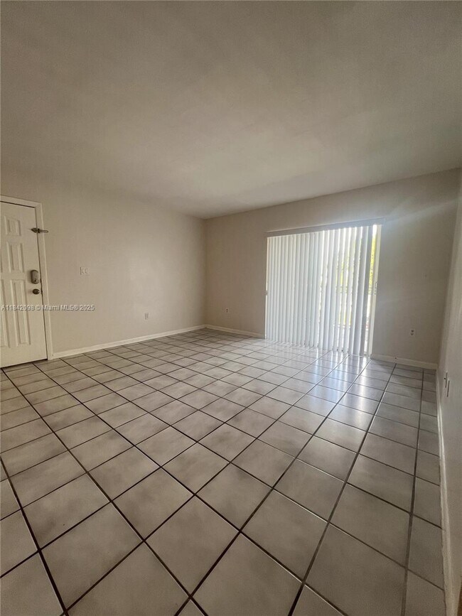 Building Photo - 8540 SW 212th St