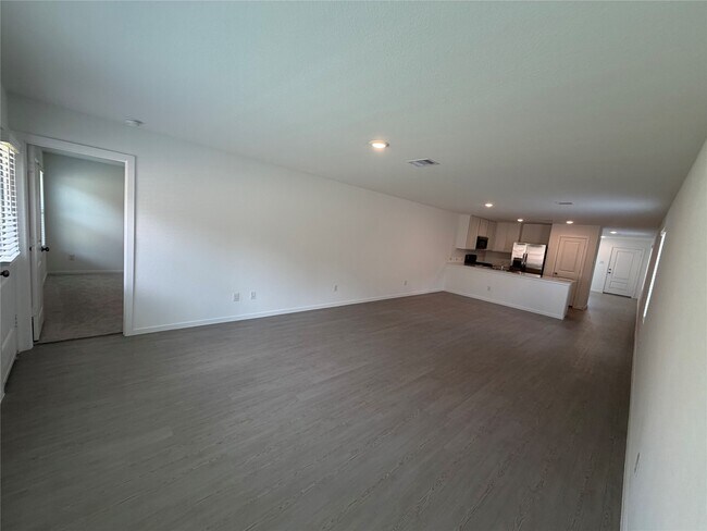 Building Photo - 14841 N Ascot Bnd Cir