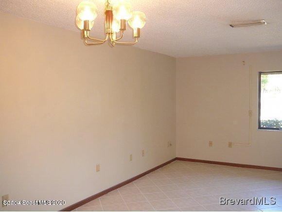 Foto del edificio - 295 Nora Ave