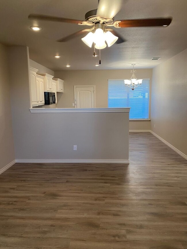 Building Photo - Beautiful Custom Brick Home "The Remington" Open Concept with huge backyard! JULY 1ST!