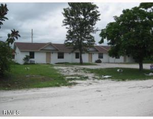 Primary Photo - 3405 W Lake Dr