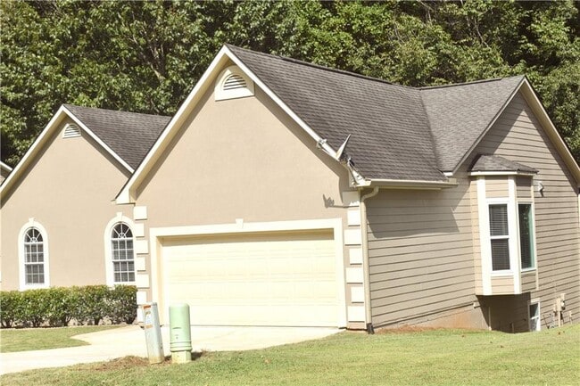 Building Photo - 2894 Sterling Dr NW