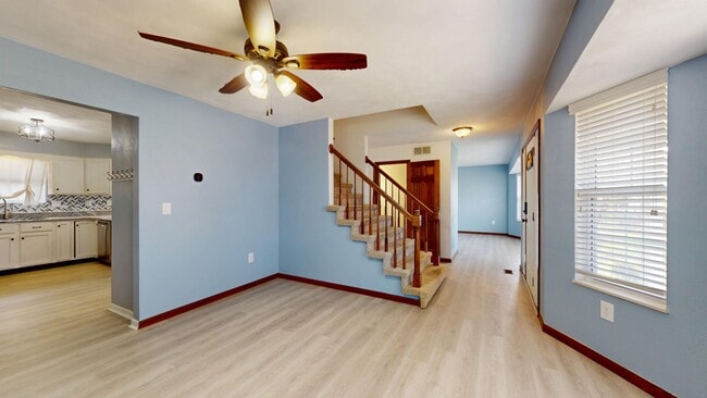 Building Photo - 3273 Hunters Way